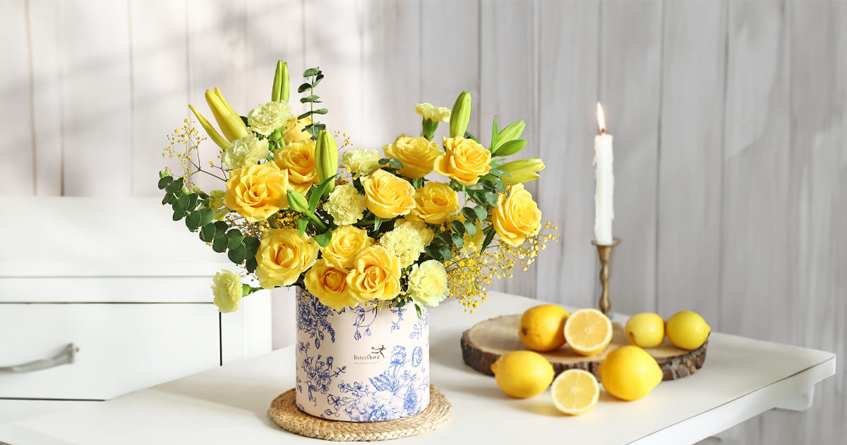 Yellow Rose flower bouquet